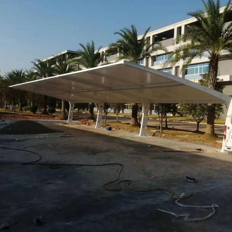石柱膜结构汽车棚